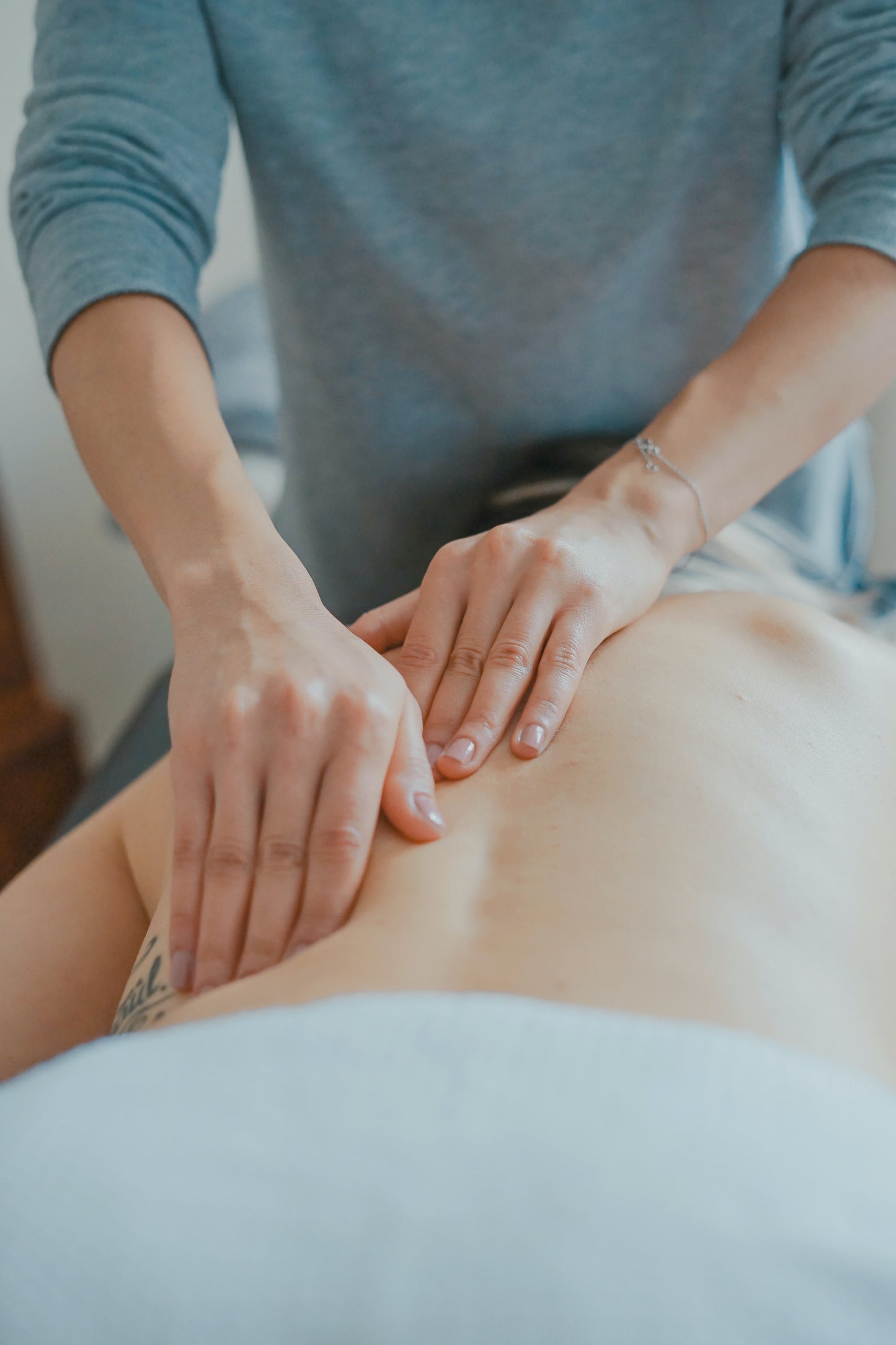 Pack cursos aromaterapia y masajes + perfumes y fragancias